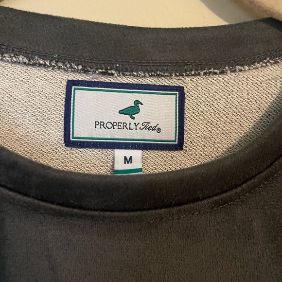 Properly Tied crewneck sweatshirt in Gray Size Medium - Picture 3 of 4